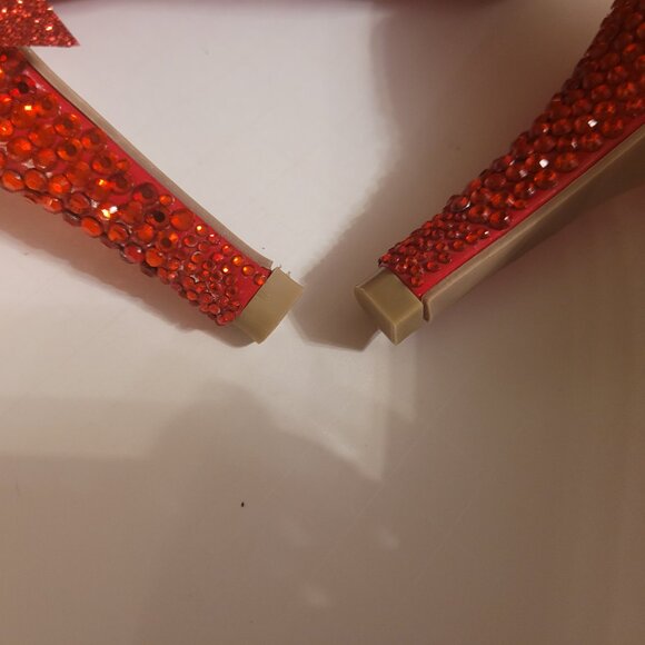 Red Rhinestone Patented Leather Heel - Picture 5 of 5